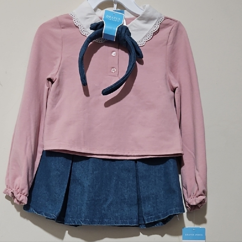Draper James Adorable and Comfortable Set/Pink Top and Navy Skort for Girls